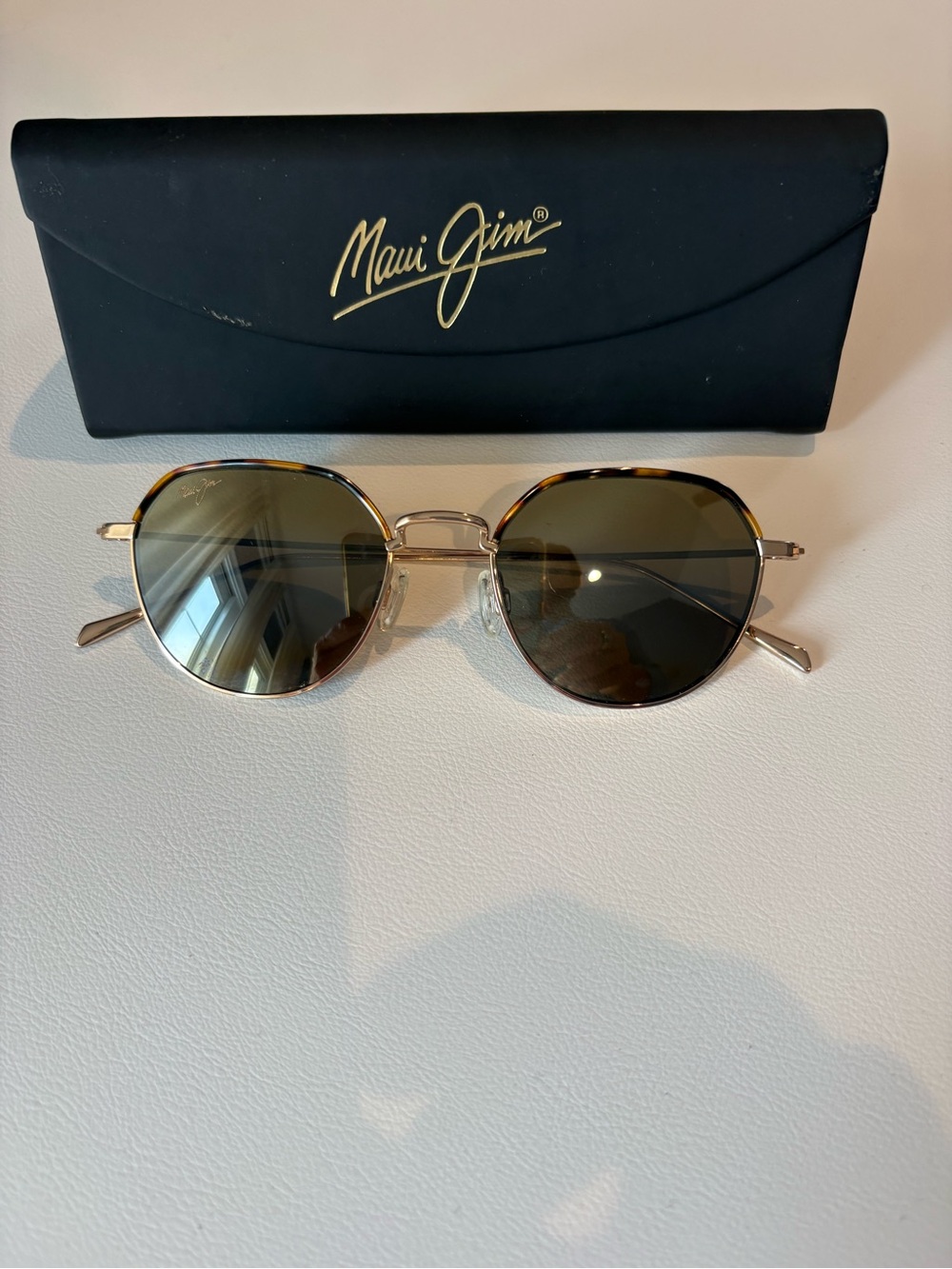 Maui Jim Round Sunglasses - Tortoise & Gold with Dark Lenses